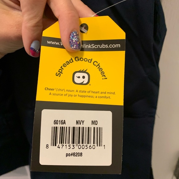 NWT Navy Wonderwink scrubs - Picture 2 of 4